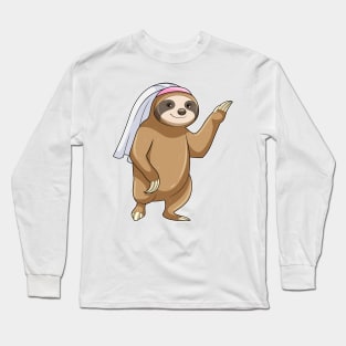 Sloth as Bride with Veil Long Sleeve T-Shirt